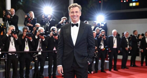 fame magnifies praise criticism