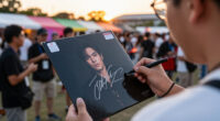 Celebrity Autograph Collecting Checklist 2026